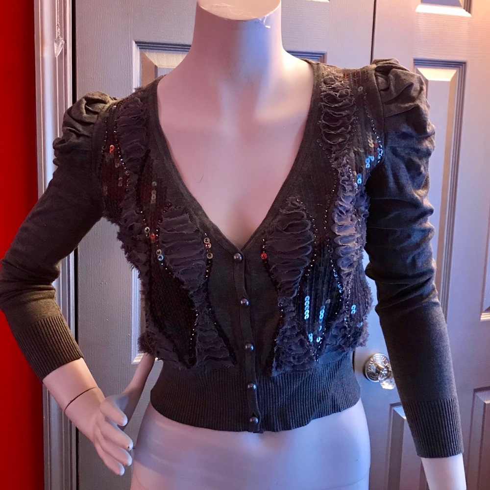 Gray v-neck Sweater NWT
